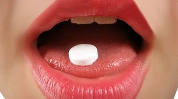 Consumul de aspirina chiar si o singura data pe saptamana tripleaza riscul de orbire