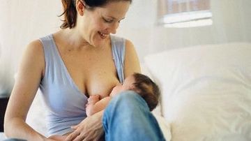 Laptele de mama imbunatateste creierul bebelusului 