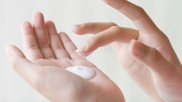 Chimicalele toxice din produsele de igiena personala provoaca o epidemie de alergii ale pielii