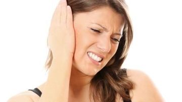 Tratamente naturale pentru durerile de urechi
