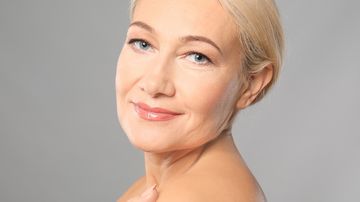 Colagenul lichid lipozomal. Este cu adevărat eficient împotriva îmbătrânirii pielii?