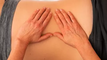 Ce este masajul terapeutic intuitiv?