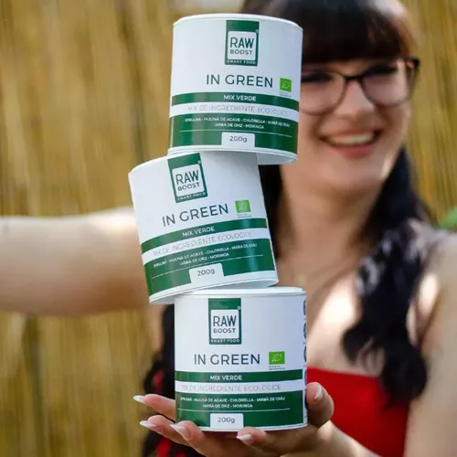 Cură completă In Green - 2+1 Cadou - Mix Verde ECO - Detoxifiant, Alcalinizant, Antibalonare pentru Talie Suplă